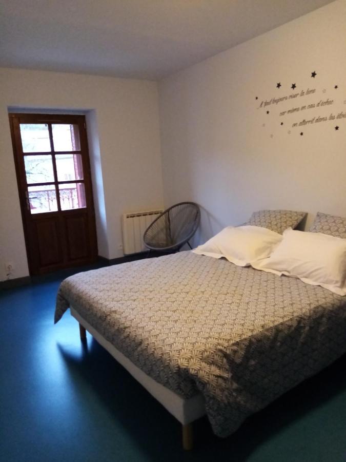 Auberge Du Marronnier Belmont-sur-Rance Eksteriør billede